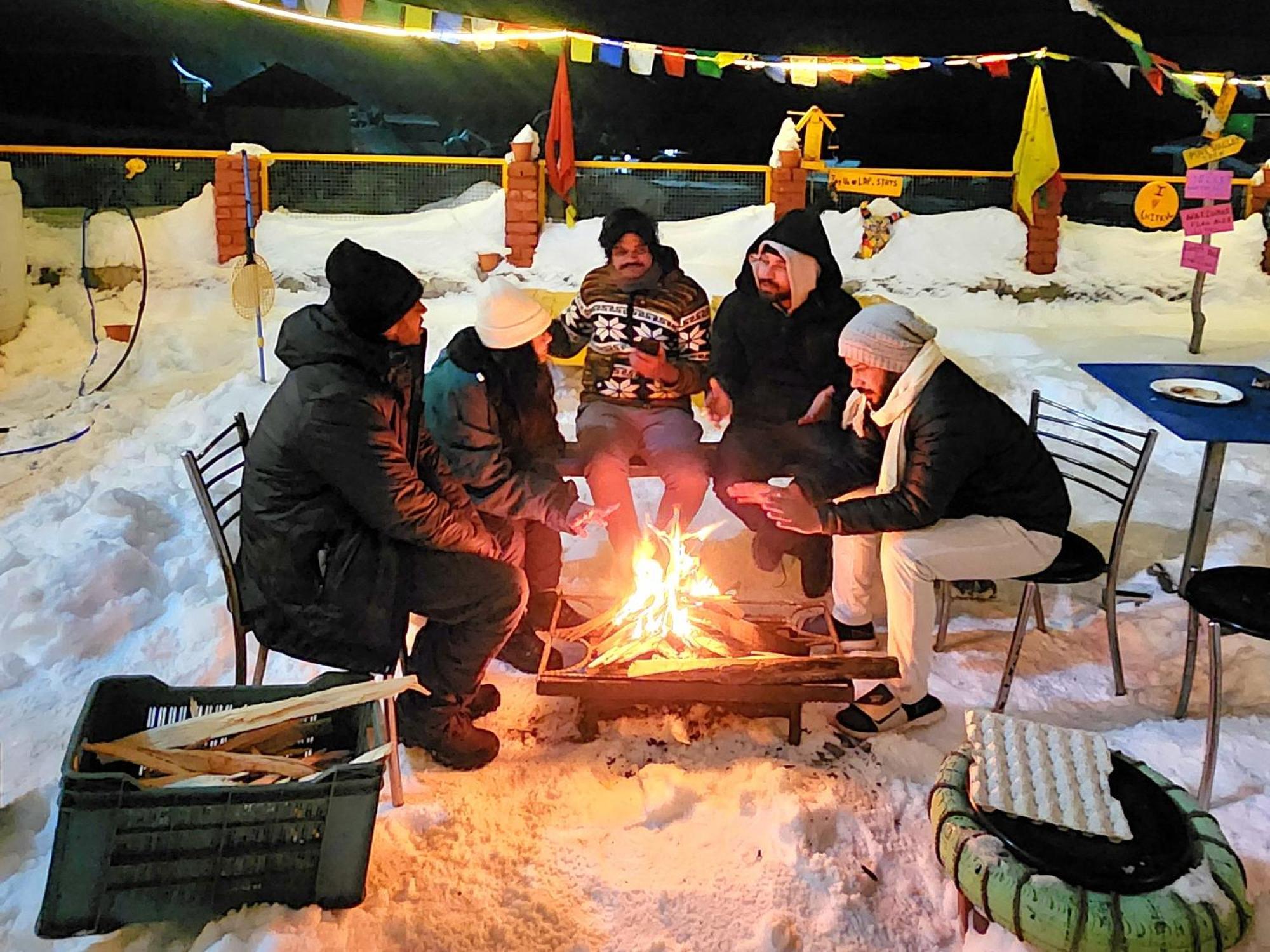 Lap Stays - Wanderer'S Nest Chitkul Buitenkant foto
