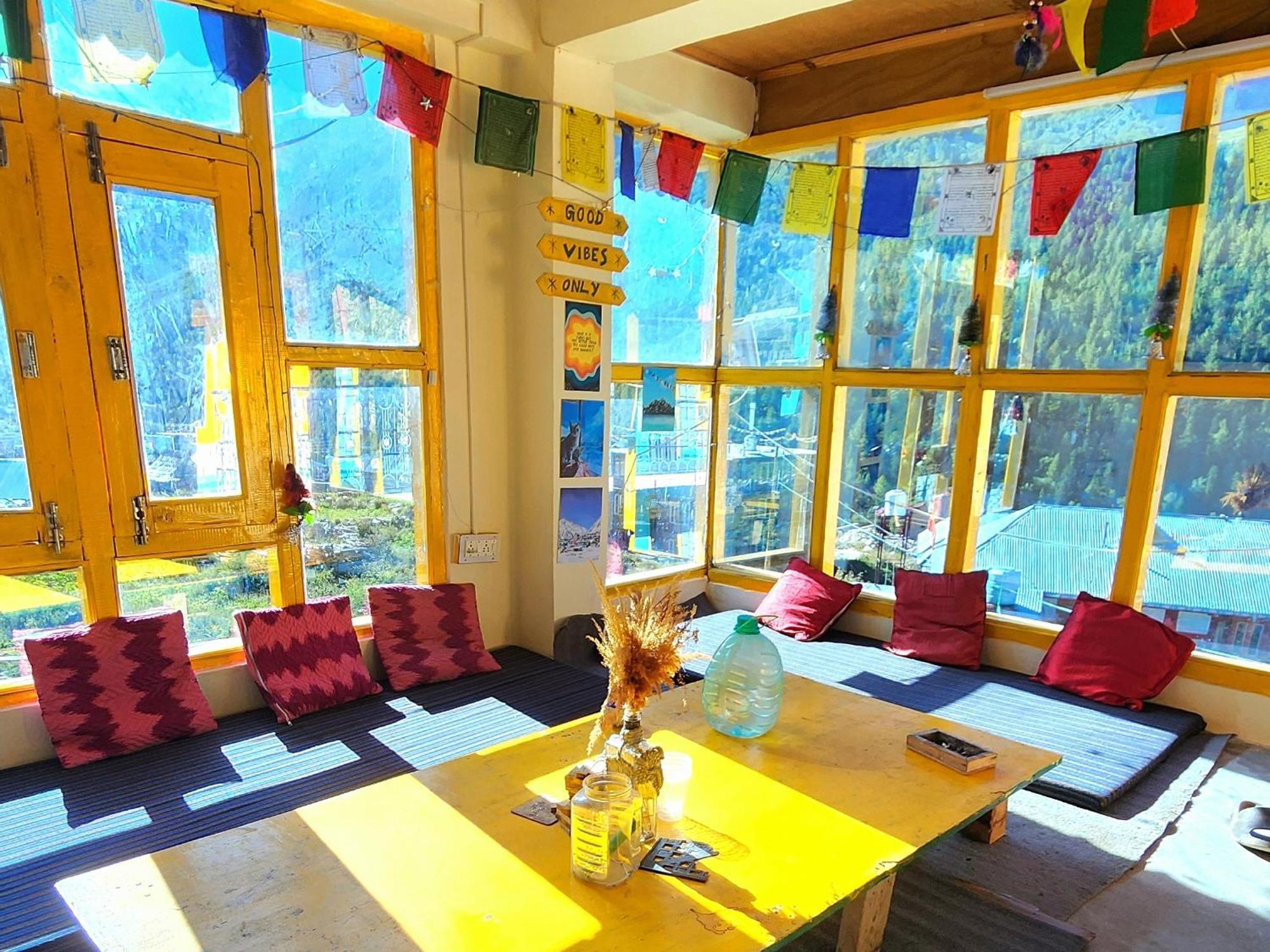 Lap Stays - Wanderer'S Nest Chitkul Buitenkant foto